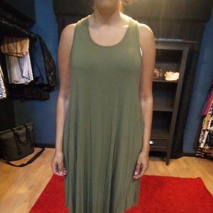 Size 14/16 camo green dress